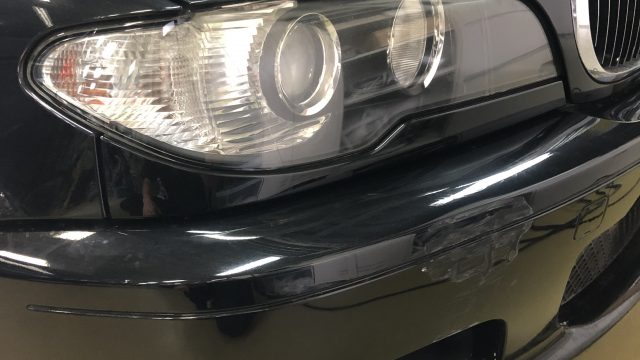 BMW  330ic フロントバンパー修理 [見積書付き]