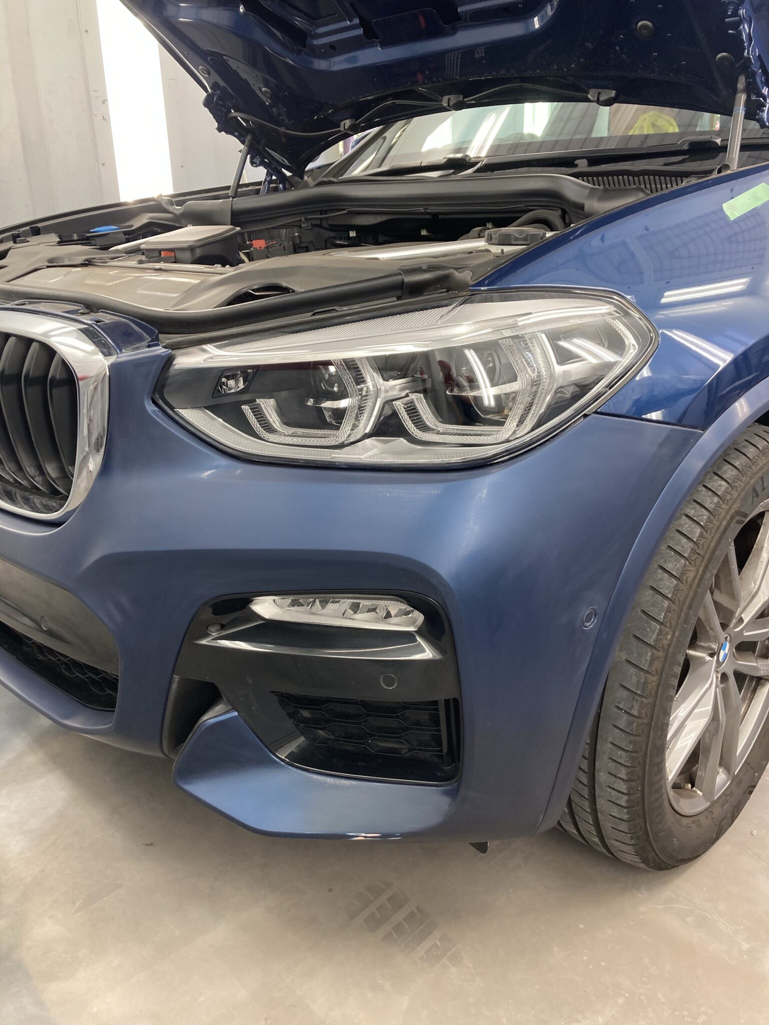 光沢バンパー バンパープロテクター ボディボディ BMW 2020-2022 X6