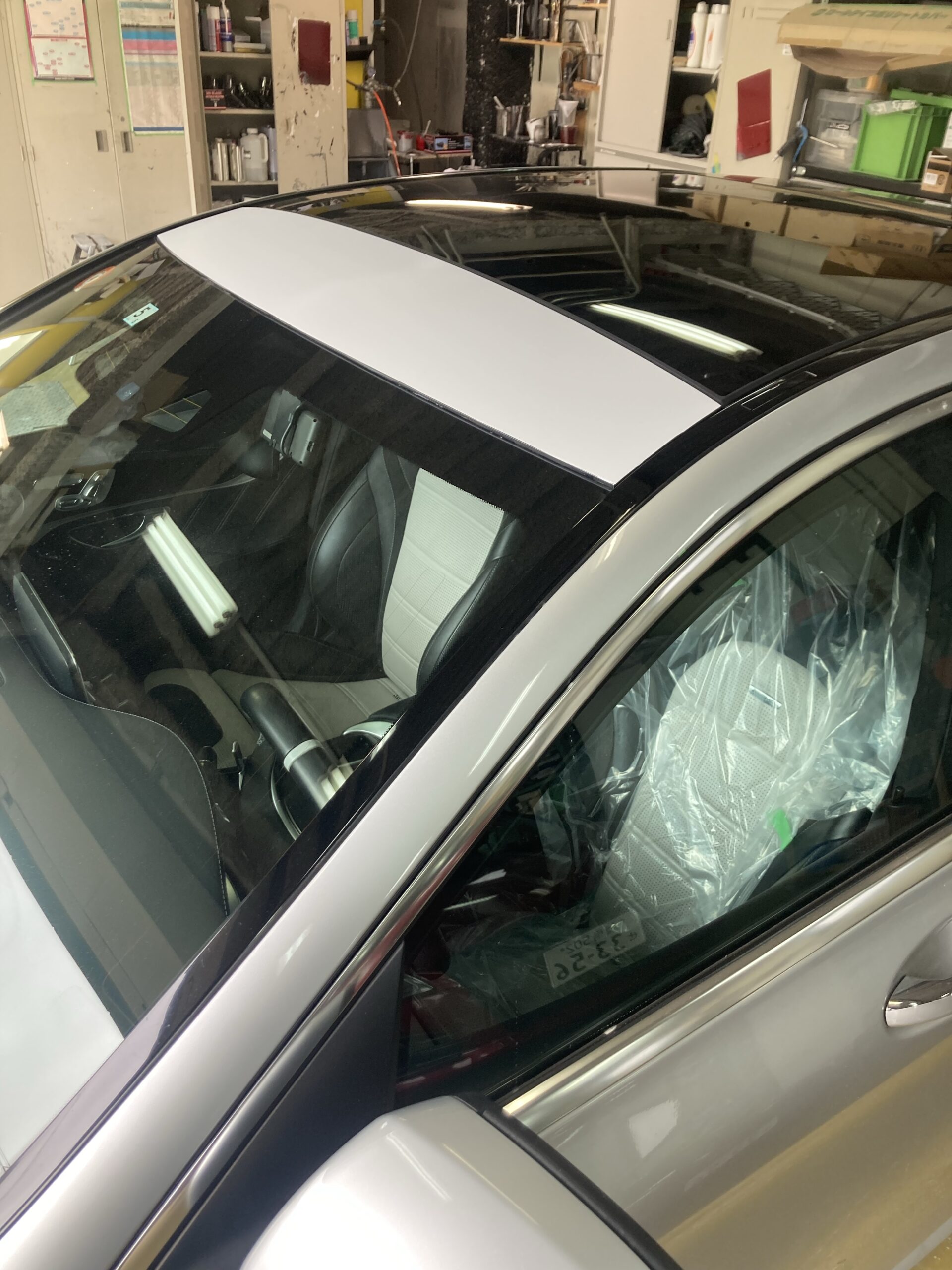 ベンツC63 ルーフ修理 リアドア修理 | 有限会社小池自動車板金工業所