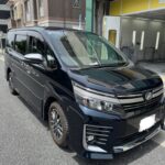 トヨタ　ヴォクシー　ルーフ劣化